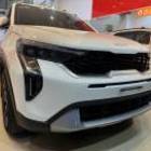 Kia Sonet Luxury 1.5 AT - 2025