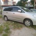 Toyota Innova G - 2010
