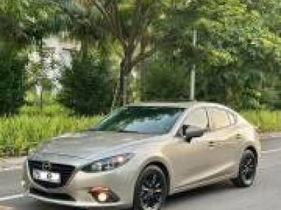 Mazda 3 1.5 AT - 2015