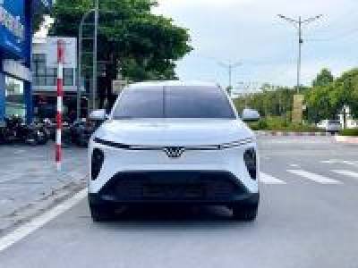 VinFast VF MPV 7 AT - 2026