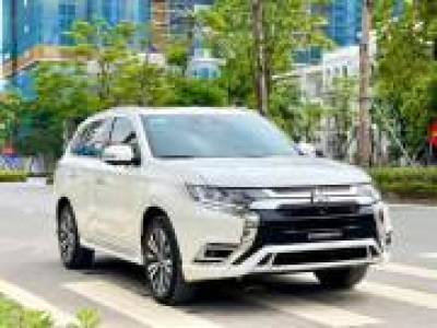Mitsubishi Outlander Premium 2.0 CVT - 2022