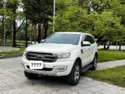 Ford Everest Titanium 2.2L 4x2 AT - 2016