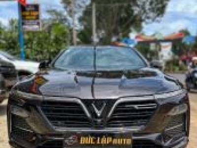VinFast Lux A 2.0 Plus 2.0 AT - 2020