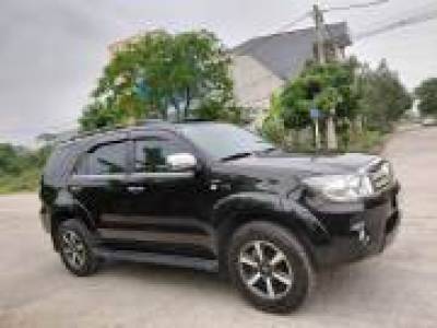 Toyota Fortuner 2.5G - 2010