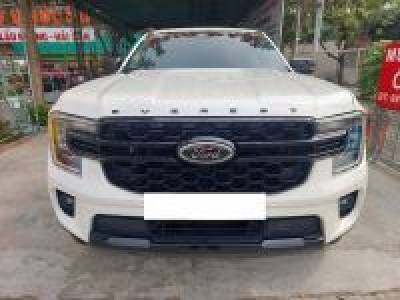 Ford Everest Sport 2.0L 4x2 AT - 2023