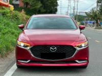 Mazda 3 1.5L Luxury - 2023