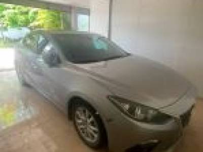 Mazda 3 1.5 AT - 2016