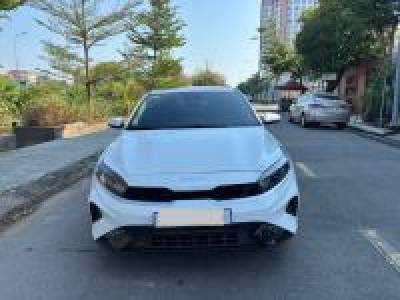 Kia K3 Luxury 1.6 AT - 2025