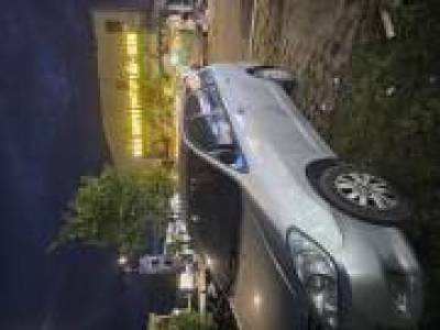 Toyota Innova V - 2008