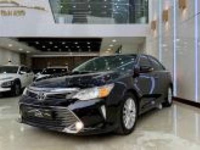 Toyota Camry 2.5G - 2015
