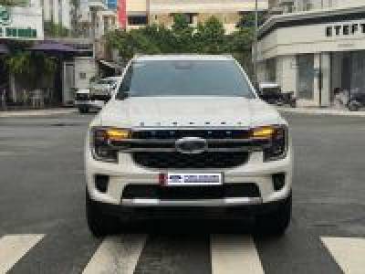 Ford Everest Titanium Plus 2.0L 4x4 AT - 2025