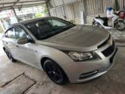 Chevrolet Cruze LS 1.6 MT - 2010