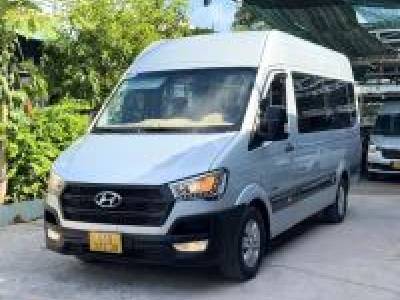 Hyundai Solati H350 2.5 MT - 2018