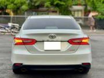 Toyota Camry 2.5Q - 2021
