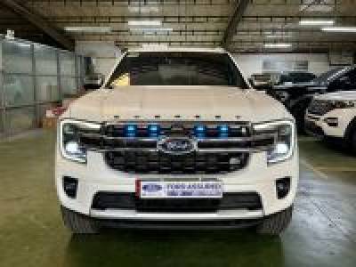 Ford Everest Titanium Plus 2.0L 4x4 AT - 2025