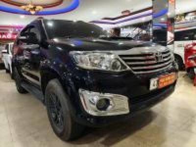 Toyota Fortuner 2.5G - 2016