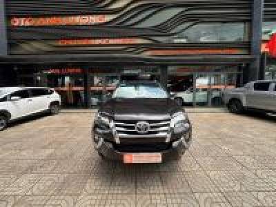 Toyota Fortuner 2.7V 4x4 AT - 2017