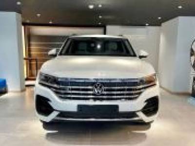 Volkswagen Touareg Luxury 2.0 TSI - 2023