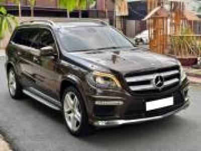 Mercedes Benz GL 500 4Matic - 2016