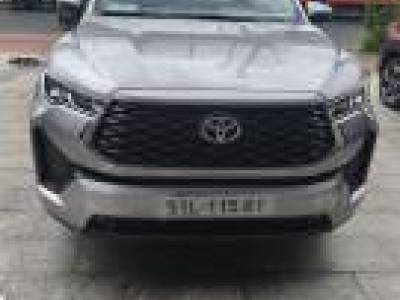 Toyota Innova Cross 2.0 CVT - 2024
