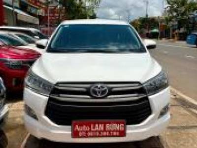 Toyota Innova 2.0E - 2019